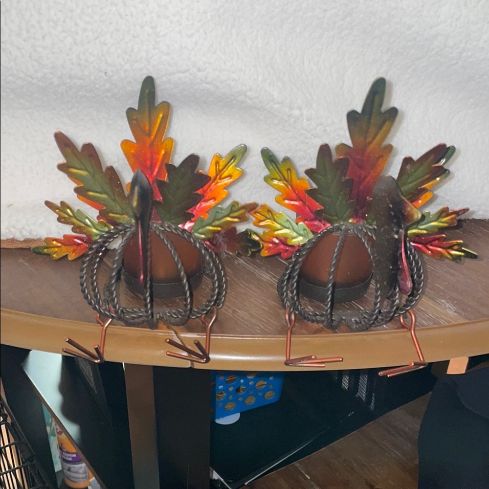 Autumn Leaf Turkey Figurines